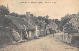 CPA 61 JUVIGNY SOUS ANDAINE / ARRIVEE DE LA GARE - Andere & Zonder Classificatie