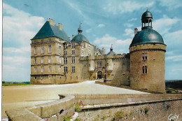 24 -  Château  De  HAUTEFORT - Hautefort