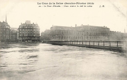 FRANCE - Paris - La Crue De La Seine - Le Pont D'Arcole - L'eau Atteint  La Clef De Voûte - Carte Postale Ancienne - Inondations De 1910