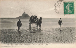 FRANCE - Le Mont Saint Michel - Voiture De Genêts - Voiture - Carte Postale Ancienne - Le Mont Saint Michel