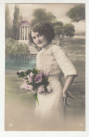 Young Woman With Flowers - Old Postcard - Posted 1914 Austria 200115* - Pin-Ups