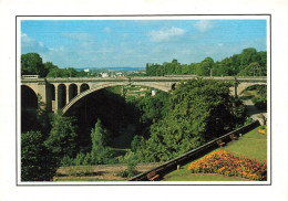 LUXEMBOURG - Le Pont Adolphe Et Vallée De La Pétrusse - Carte Postale - Luxembourg - Ville