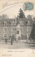 Auxonne * Place Et Statue De Napoléon 1er * Villageois - Auxonne