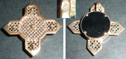 Rare Ancien Pendentif Plaqué Or Magnétite Croix Du Nord Vitafor Aimant - Pendentifs