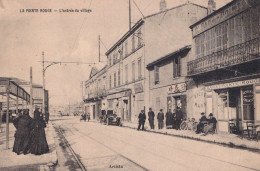 13 /MARSEILLE / LA POINTE ROUGE /  L ENTREE DU VILLAGE - Quatieri Sud, Mazarques, Bonneveine, Pointe Rouge, Calanques