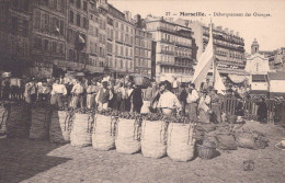 13 / MARSEILLE / EDITEUR NANCY 27 / DEBARQUEMENT DES ORANGES - Südbezirke, Mazargues, Bonneveine, Pointe Rouge, Calanque-Felsen