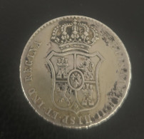 ESPAÑA. AÑO 1833. ISABEL II. MEDALLA DE PLATA. PESO 6.09 GR. - Monedas Provinciales