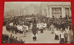 BRUXELLES - Procession De Sainte Gudule - Le T. S. Sacrement   - - Fêtes, événements