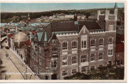 COLOURED POSTCARD - PRENTICE BOYS MEMORIAL HALL - LONDONDERRY  - NORTHERN IRELAND - - Londonderry