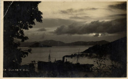 China, HONG KONG, Sunset Panorama (1910s) RPPC Postcard - Chine (Hong Kong)