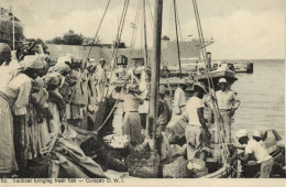 Curacao, D.W.I., WILLEMSTAD, Sailboat Bringing Fish (1930s) Sunny Isle No. 52 (2 - Curaçao