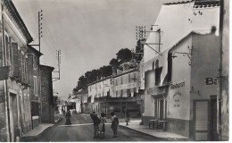 CPA13- MEYRARGUES- La Route Des Alpes - Meyrargues