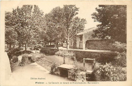 Dpts Div -ref-BM323- Vaucluse - Piolenc - Cascade Du Gourd Et Promenade Des Marronniers - - Piolenc