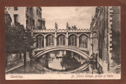 (RECTO / VERSO) CAMBRIDGE EN 1906 - ST. JOHN'S COLLEGE - BRIDGE OF SIGHS  - BEAU TIMBRE - CPA - Cambridge