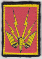 Insigne De Bras De L'Etat Major Du Commandement De La Force D'Action Terrestre  - Ecussons Tissu
