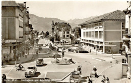 SCHWEIZ Ca. 1955, Ungebr. S/w AK Von INTERLAKEN, Auf Dem Foto   Ist Der Zentralplatz Und Die Bahnhofsstrasse Zu Sehen, - Stazioni Senza Treni