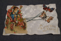 RARE Très Belle Ancienne Carte Avec Découpis ,1900 ,messagerie D'amour - Móviles (animadas)