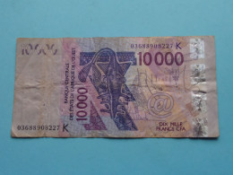 10.000 Dix Mille Francs CFA ( See / Voir Scans ) Afrique Centrale " K " 2003 - N° 03688908227 ( Circulated )  ! - Estados De Africa Occidental