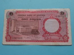 1 One POUND ( See / Voir Scans ) Central Bank Of NIGERIA ( Circulated ) ! - Nigeria