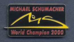 Pin's Compétition / Formule 1 - Pilote Michael Schumacher. Est. Michael Schumacher Collection. Zamac. T1001B-23 - F1