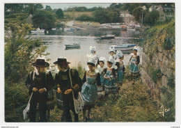 Folklore Bretagne Costumes Au Pays Des Ajoncs Promenade Sur Les Bords Du Belon Postée De Chateauneuf Du Faou - Châteauneuf-du-Faou