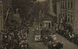 ESCH-SUR-ALZETTE    Historisch-Allegorischer Festzug Am 14. August 1910 Alte Schmiede Mit Hammer Und Amboss Aus Stein - Esch-sur-Alzette