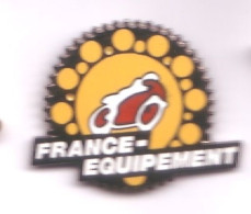 TT91 Pin's MOTO FRANCE EQUIPEMENT Qualité EGF Achat Immédiat Immédiat - Motos