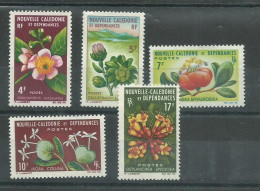 230045456  NUEVA CALEDONIA  YVERT  Nº317/321  **/MNH - Unused Stamps