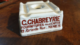 ENCRIER Publicitaire En Faience , C. Chabreyrie Fournitures Pour Cafés NIMES Gard - Calamai
