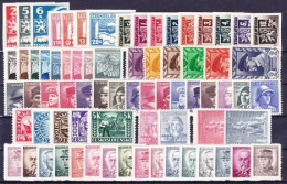 ** Tchécoslovaquie 1945 Mi 408-489+Bl.6-7 (Yv 356-426+BF 8-9+TPJ 26-35), (MNH)** - Annate Complete