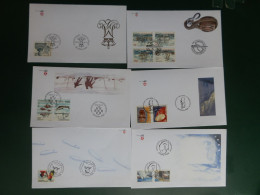 FDC GROENL./ 9 FDC GROENLAND ANNEE 2002 COTE YVERT TIMBRES 61.30 € NR. 355/58+360/9+BL0C 22 - FDC