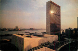 USA New York City United Nations Headquarters Night View - Altri Monumenti, Edifici
