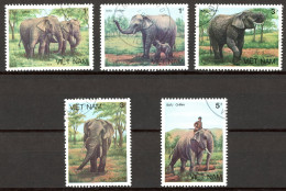 Viêt-Nam   Y&T   774 - 778    Obl   ---  1986  --  Eléphants D'Asie   --  TTB - Usados