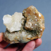 #P16 - FLUORIT Und CALCIT Kristalle (Villabona Mine, Asturien, Spanien) - Minéraux