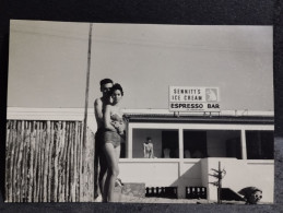 1956 Photo Australia MELBOURNE Beach ESPRESSO BAR Sennitt's - Oceanía