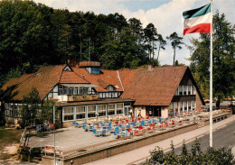 73904742 Hitzacker Elbe Hotel Restaurant Waldfrieden Terrasse Flagge - Hitzacker