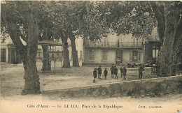 83  , LE LUC , Place De La Liberté , * 236 94 - Le Luc