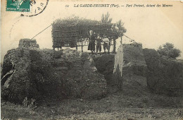 83 , LA GARDE FREINET , Le Fort Datant Des Maures , * 239 10 - La Garde Freinet