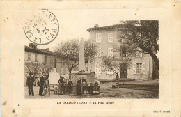 83 , LA GARDE FREINET , La Place Neuve ,  * 248 43 - La Garde Freinet