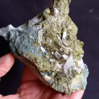 #R39 - Bella VESUVIANITE Cristalli (Valle Antrona, Piemonte, Italia) - Minéraux
