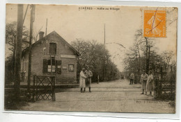 78 ACHERES Militaires Halte Au Village Passage à Niveau Petite Gare Des Voyageurs  1922 écrite Timb Edit Léonar D14 2022 - Acheres