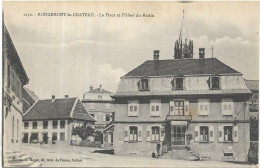 D 90.  ROUGEMONT LE CHATEAU LA PLACE DE L HOTEL DU RAISIN. CARTE ECRITE - Rougemont-le-Château