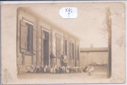 CARTE-PHOTO- FERME- LA BASSE-COUR - Bauernhöfe