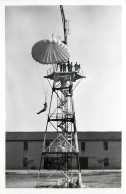 ISTRES AVIATION , Ecole De Parachute , * 286 07 - Parachutting