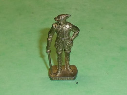 Kinder / Figurines En Métal : Musketeer 3          TB116B - Figurine In Metallo