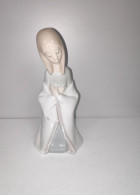 01004671 VIRGEN BELEN. FIGURA PORCELANA LLADRÓ DESCATALOGADA. - Lladro (ESP)