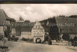 42343028 Lauenstein Erzgebirge Markt Brunnen Mit Schlosseingang Lauenstein - Geising