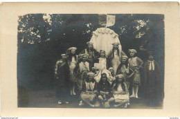 CARTE PHOTO REPRESENTATION D'UNE TROUPE NON IDENTIFIEE R1 - Te Identificeren