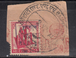 Refugee Relief Used On Piece, India RRT - Liefdadigheid Zegels