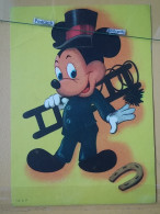 KOV 497-5 - DISNEY, MICKEY LA SOURIS, MICKEY MOUSE, Printed In Serbia, Fireplace, Cheminée - Disneyland